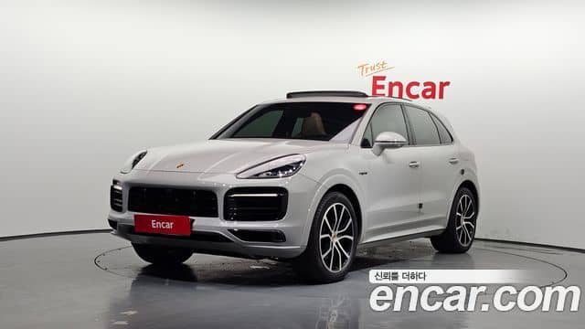Porsche Cayenne, 2021