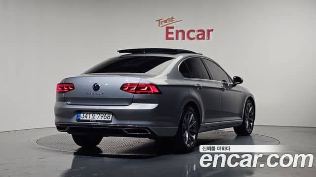 Volkswagen Passat GT, 2021