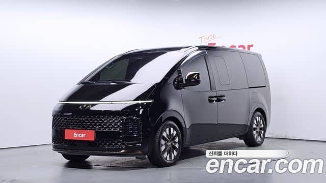 Hyundai Staria, 2022