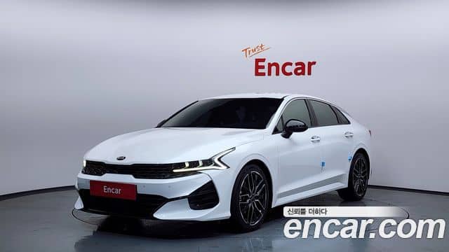 Kia K5, 2021