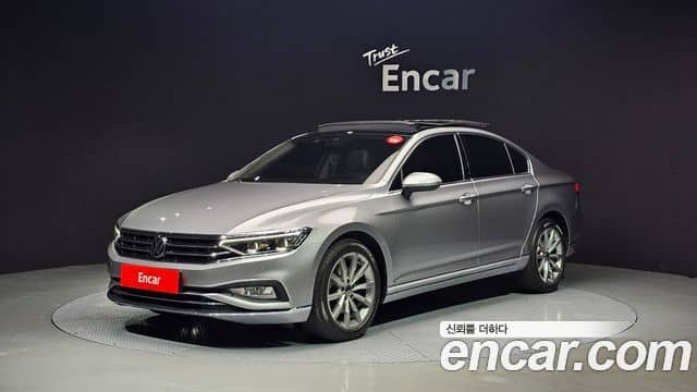Volkswagen Passat GT, 2022