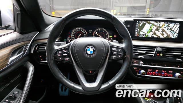 BMW 5 Series, 2018