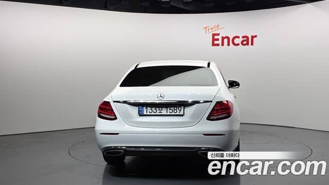 Mercedes-Benz E-Class, 2019