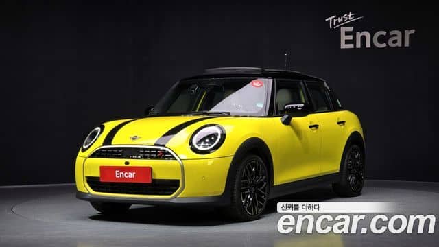 Mini Cooper S, 2024