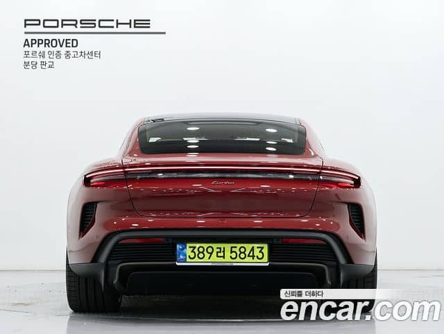 Porsche Taycan, 2025
