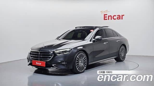 Mercedes-Benz E-Class, 2024