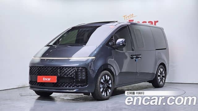 Hyundai Staria, 2024