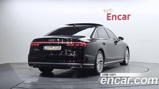 Audi A8, 2021