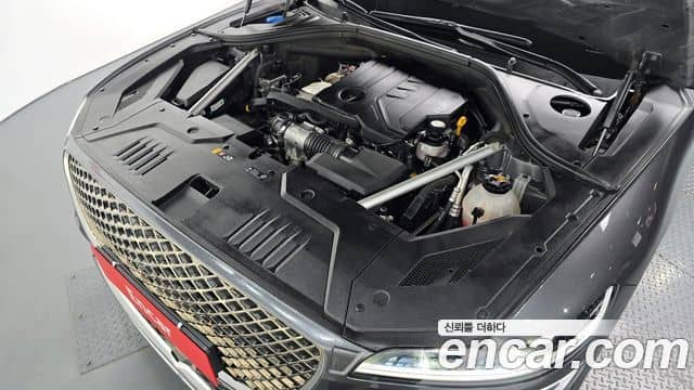 Genesis GV70, 2021