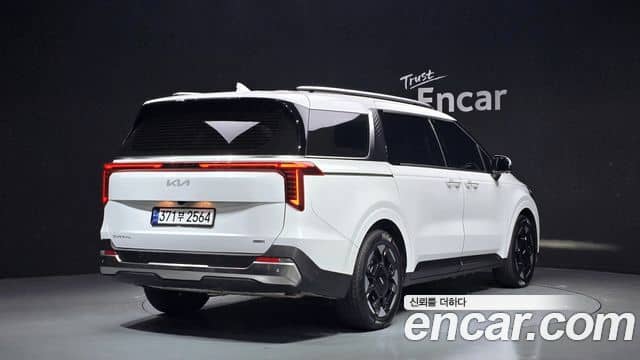 Kia Carnival, 2024