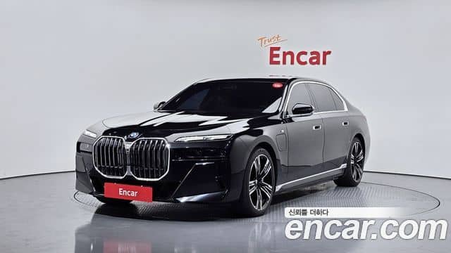 BMW 7 Series, 2023