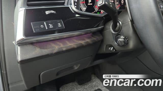 Audi Q7, 2021