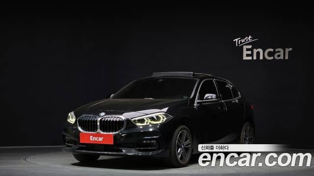 BMW 1 Series, 2023