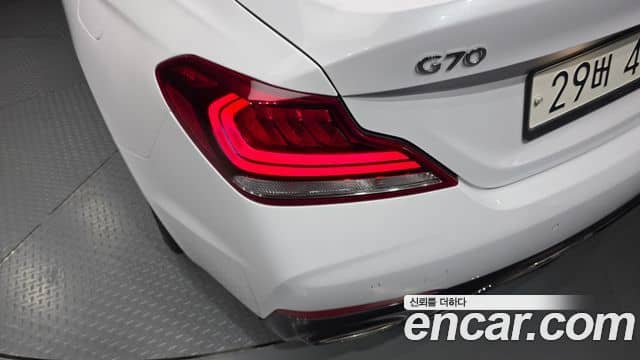 Genesis G70, 2018