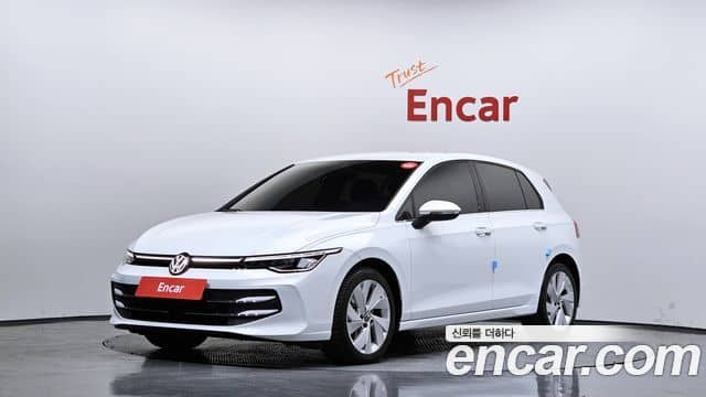 Volkswagen Golf, 2025