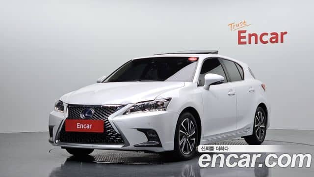 Lexus CT200h, 2018