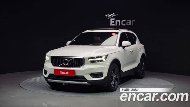 Volvo XC40, 2021