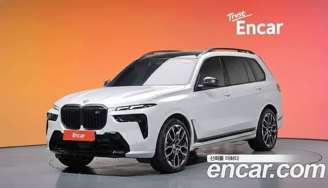 BMW X7, 2025