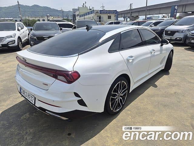 Kia K5, 2021
