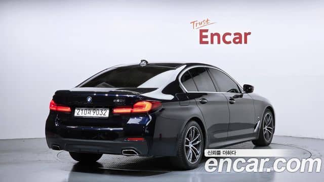 BMW 5 Series, 2021