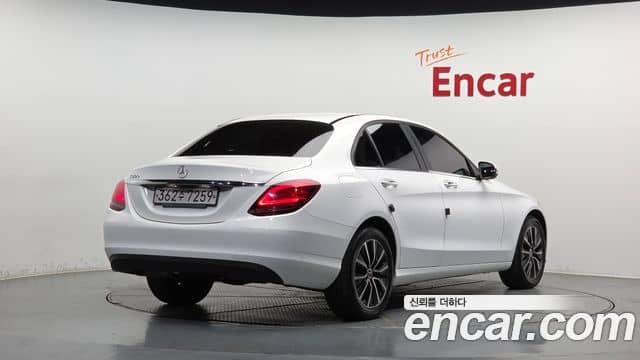 Mercedes-Benz C-Class, 2019