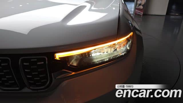 Jeep Grand Cherokee, 2023