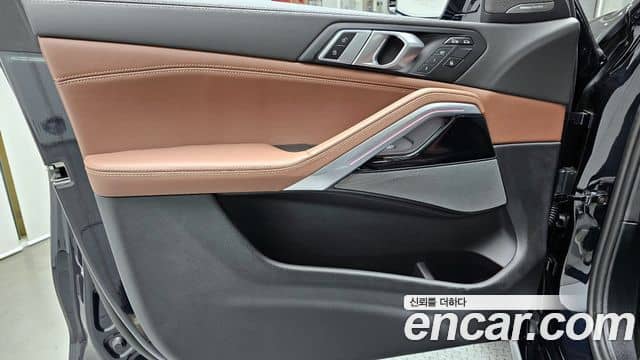 BMW X6, 2025