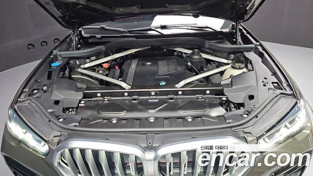 BMW X6, 2021