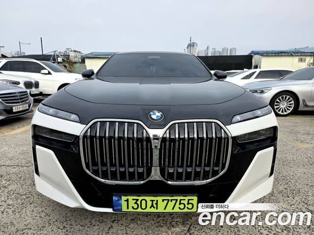 BMW 7 Series, 2023