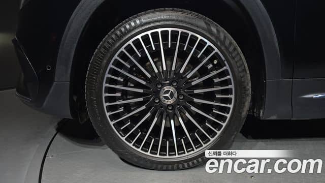 Mercedes-Benz EQB, 2023