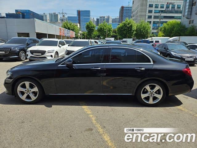 Mercedes-Benz E-Class, 2018