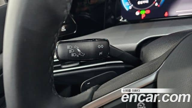 Volkswagen Golf, 2025