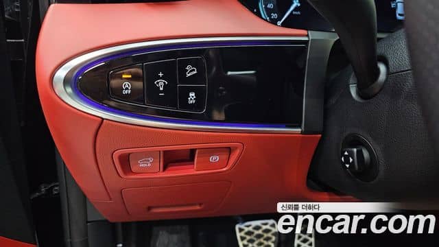 Genesis GV70, 2021