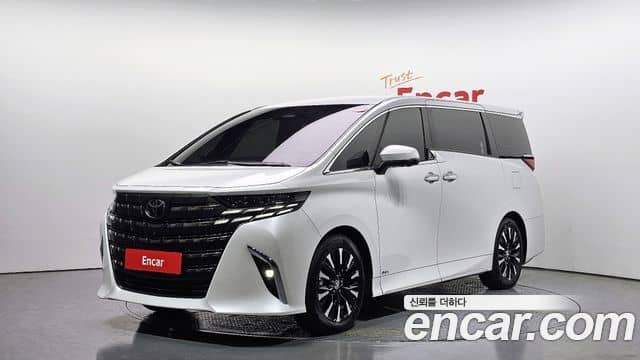 Toyota Alphard, 2025