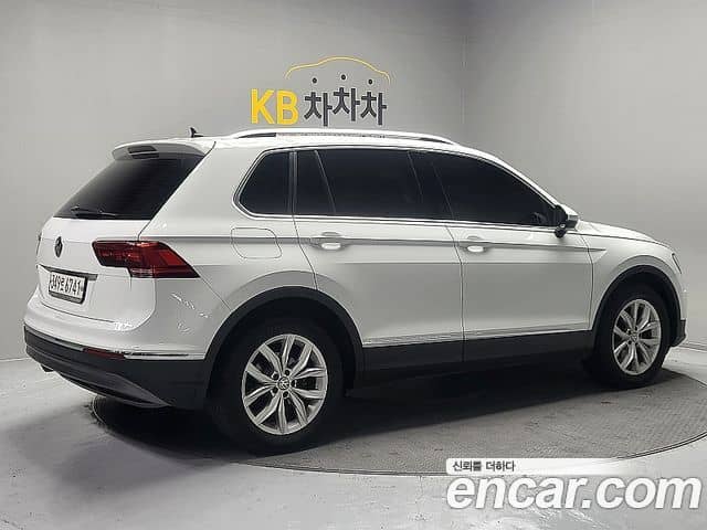 Volkswagen Tiguan, 2019