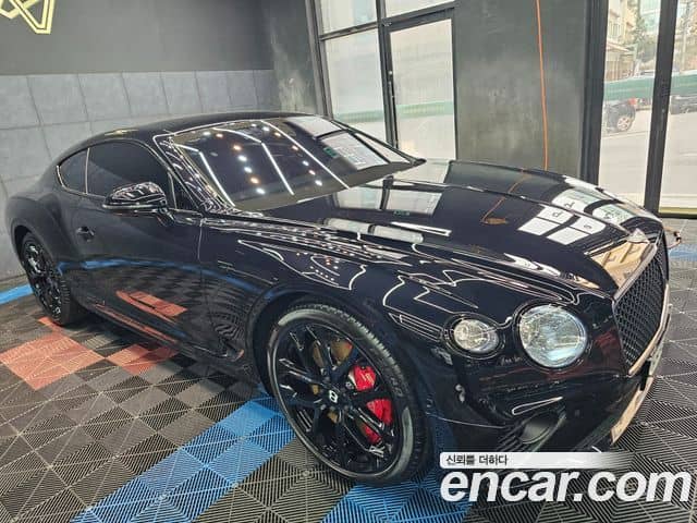 Bentley Continental GT, 2023