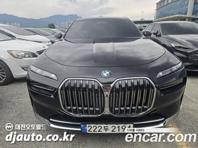 BMW 7 Series, 2023