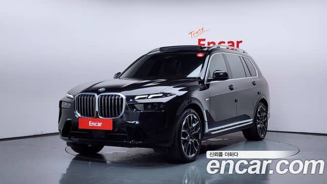 BMW X7, 2025