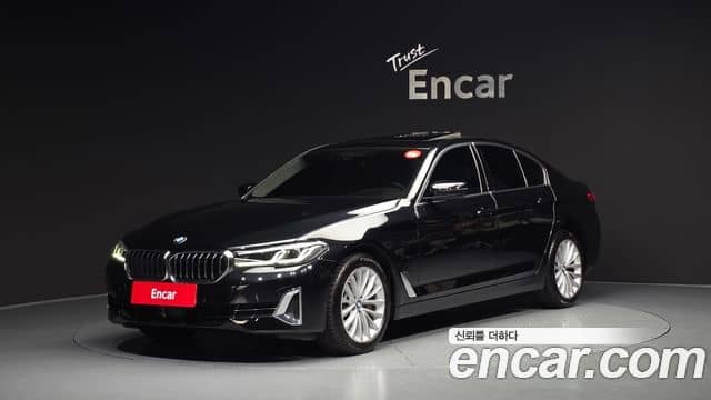 BMW 5 Series, 2022