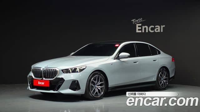 BMW 5 Series, 2024