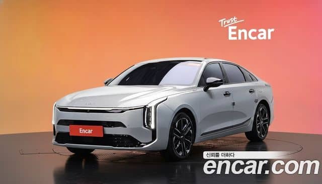 Kia K8, 2025