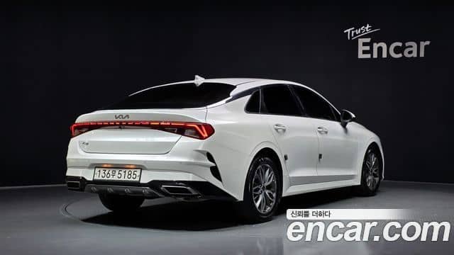 Kia K5, 2022