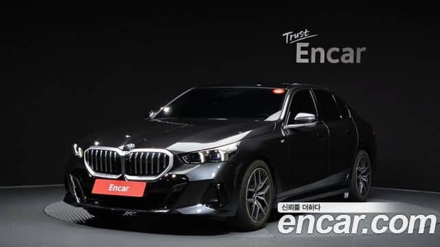 BMW 5 Series, 2024