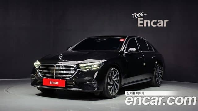 Mercedes-Benz E-Class, 2024