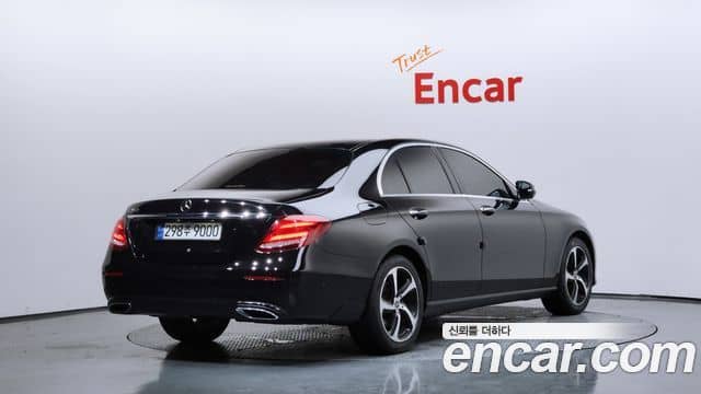 Mercedes-Benz E-Class, 2020