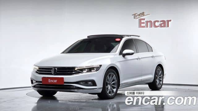 Volkswagen Passat GT, 2021