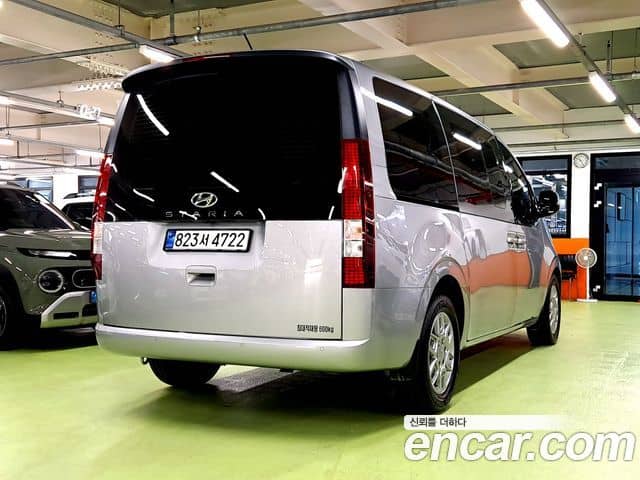 Hyundai Staria, 2022