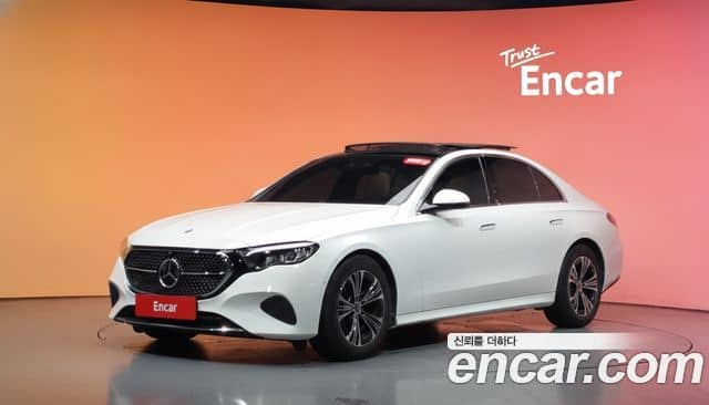 Mercedes-Benz E-Class, 2024