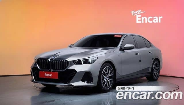 BMW 5 Series, 2025
