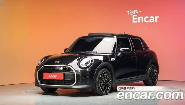 Mini Cooper S, 2024